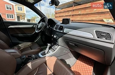 Позашляховик / Кросовер Audi Q3 2016 в Білогородці