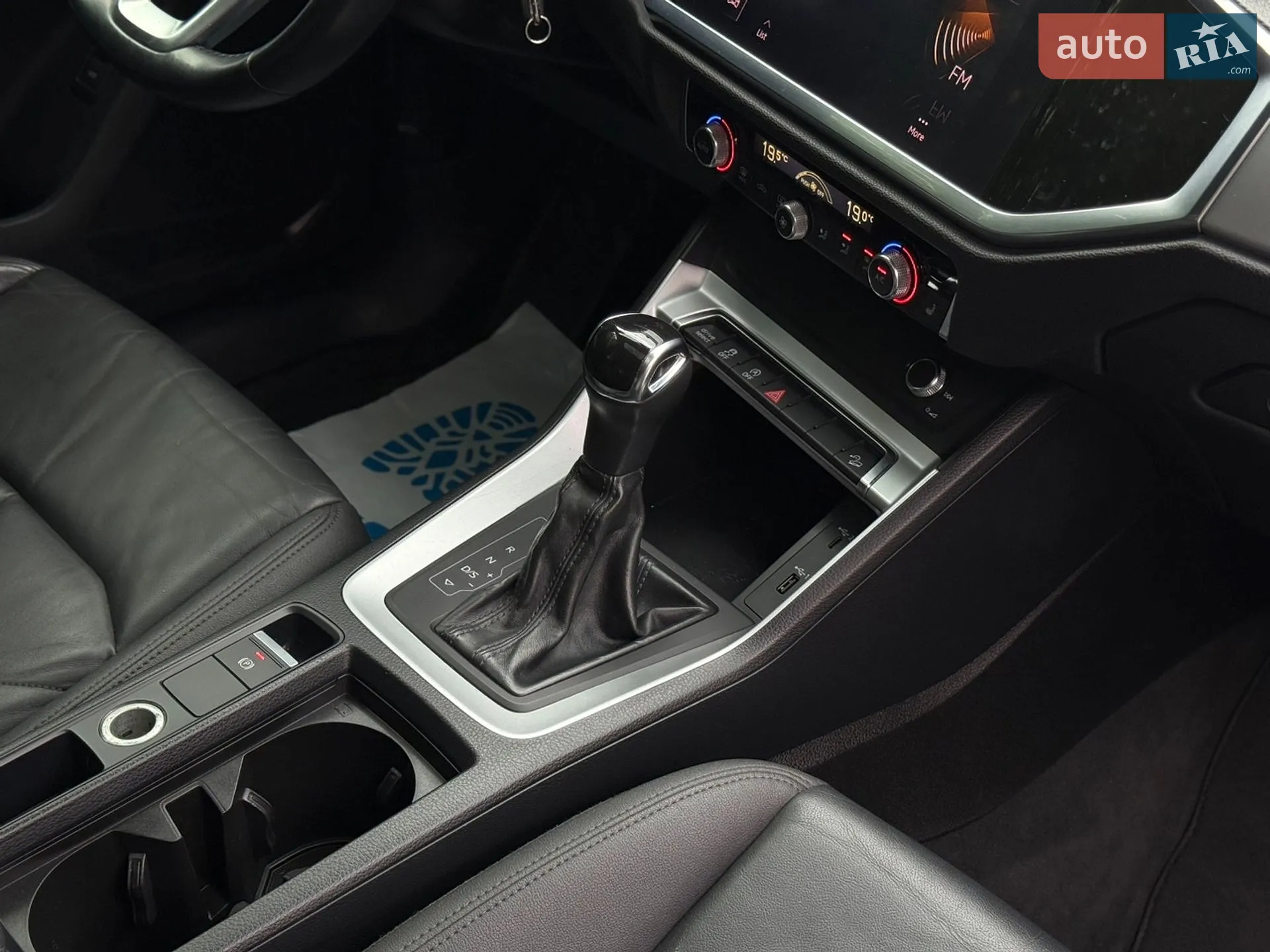2020 Audi Q3 - мініатюра 13