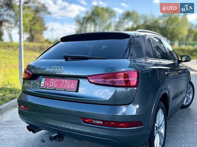 Внедорожник / Кроссовер Audi Q3 2018 в Новояворовске