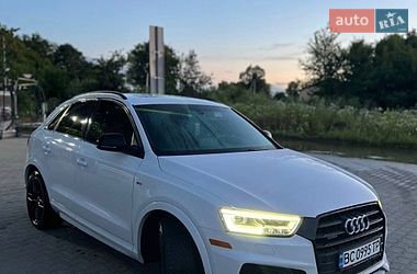 Внедорожник / Кроссовер Audi Q3 2017 в Львове