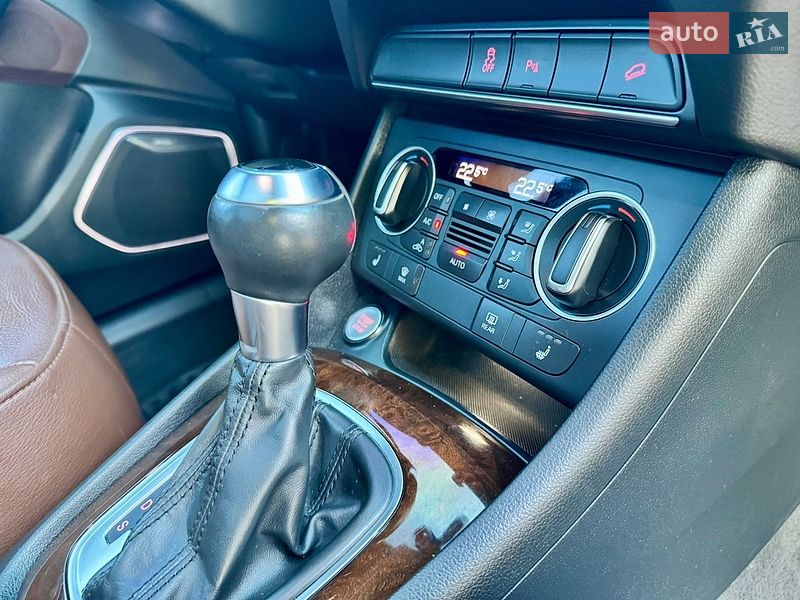 Позашляховик / Кросовер Audi Q3 2016 в Одесі