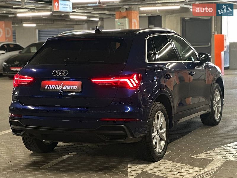 Позашляховик / Кросовер Audi Q3 2024 в Києві