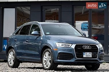 Позашляховик / Кросовер Audi Q3 2017 в Чернівцях
