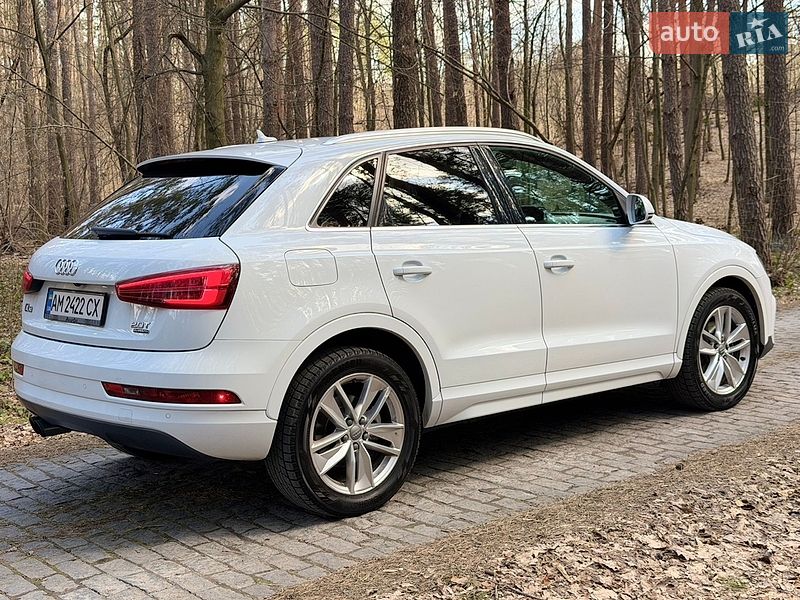 Позашляховик / Кросовер Audi Q3 2016 в Житомирі