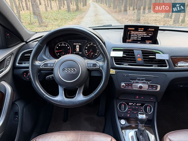Позашляховик / Кросовер Audi Q3 2016 в Житомирі