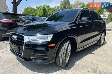 Позашляховик / Кросовер Audi Q3 2016 в Трускавці