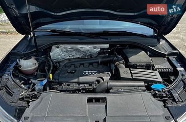 Позашляховик / Кросовер Audi Q3 2015 в Києві