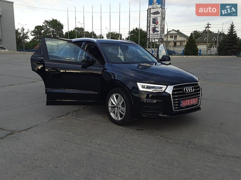 Позашляховик / Кросовер Audi Q3 2016 в Чернівцях