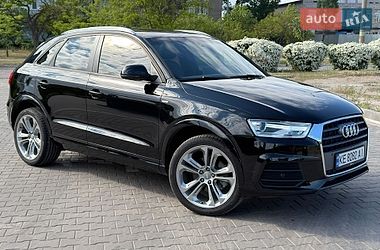 Внедорожник / Кроссовер Audi Q3 2017 в Каменском