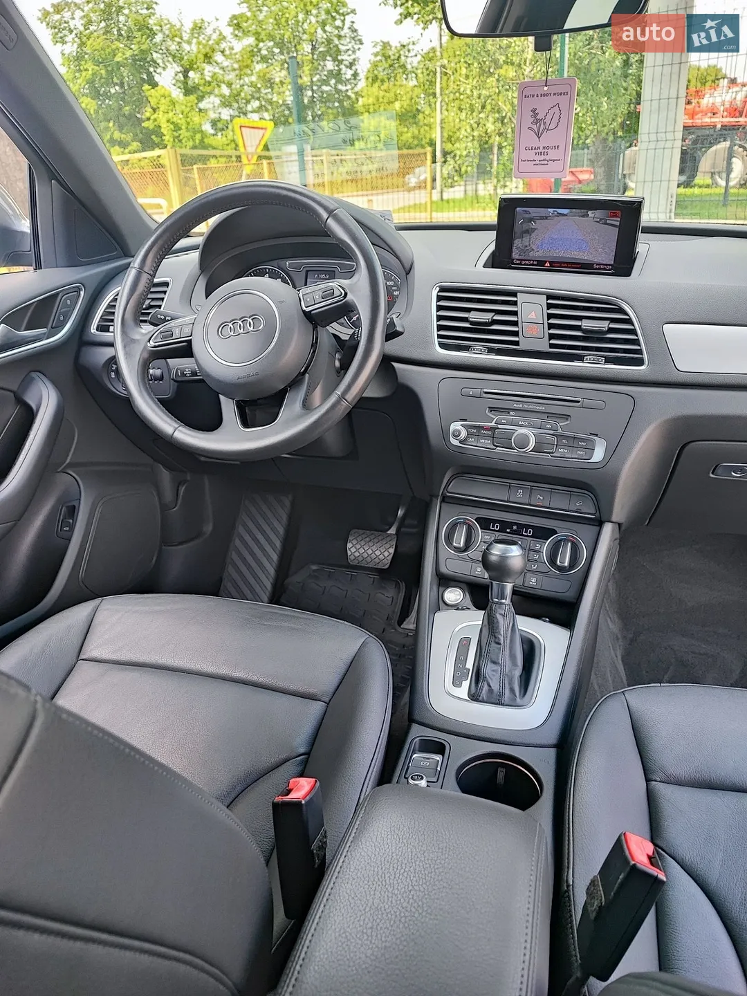 2017 Audi Q3 - мініатюра 10