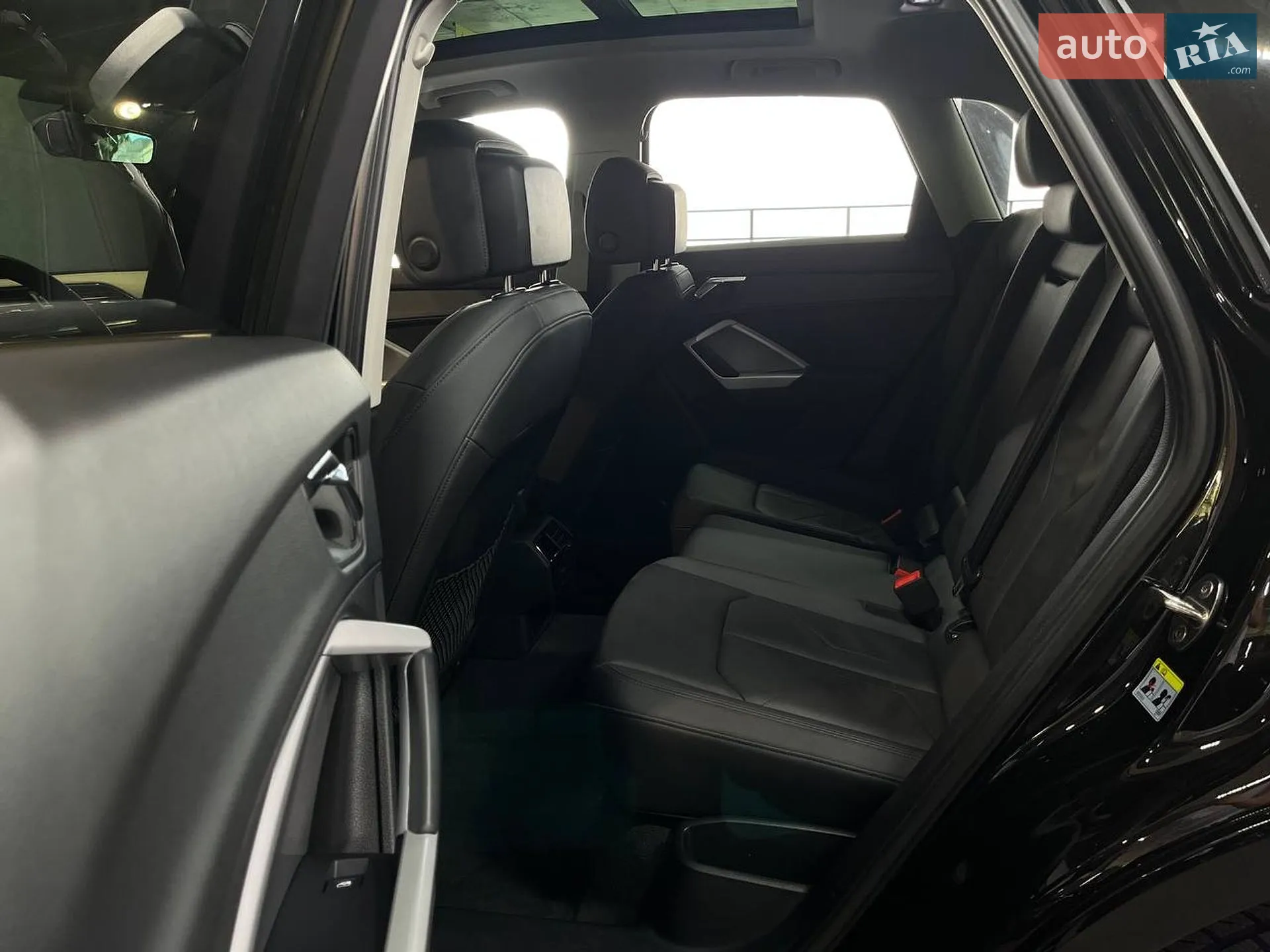 2020 Audi Q3 - мініатюра 18