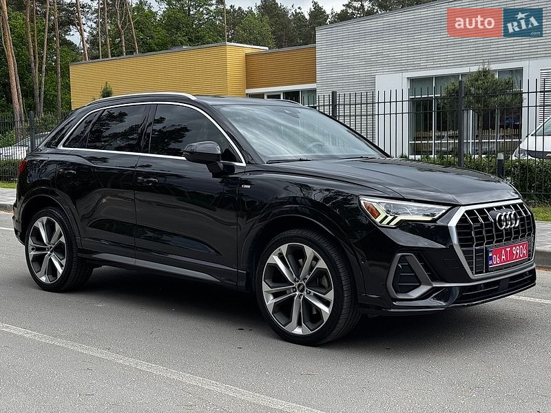 Позашляховик / Кросовер Audi Q3 2020 в Житомирі