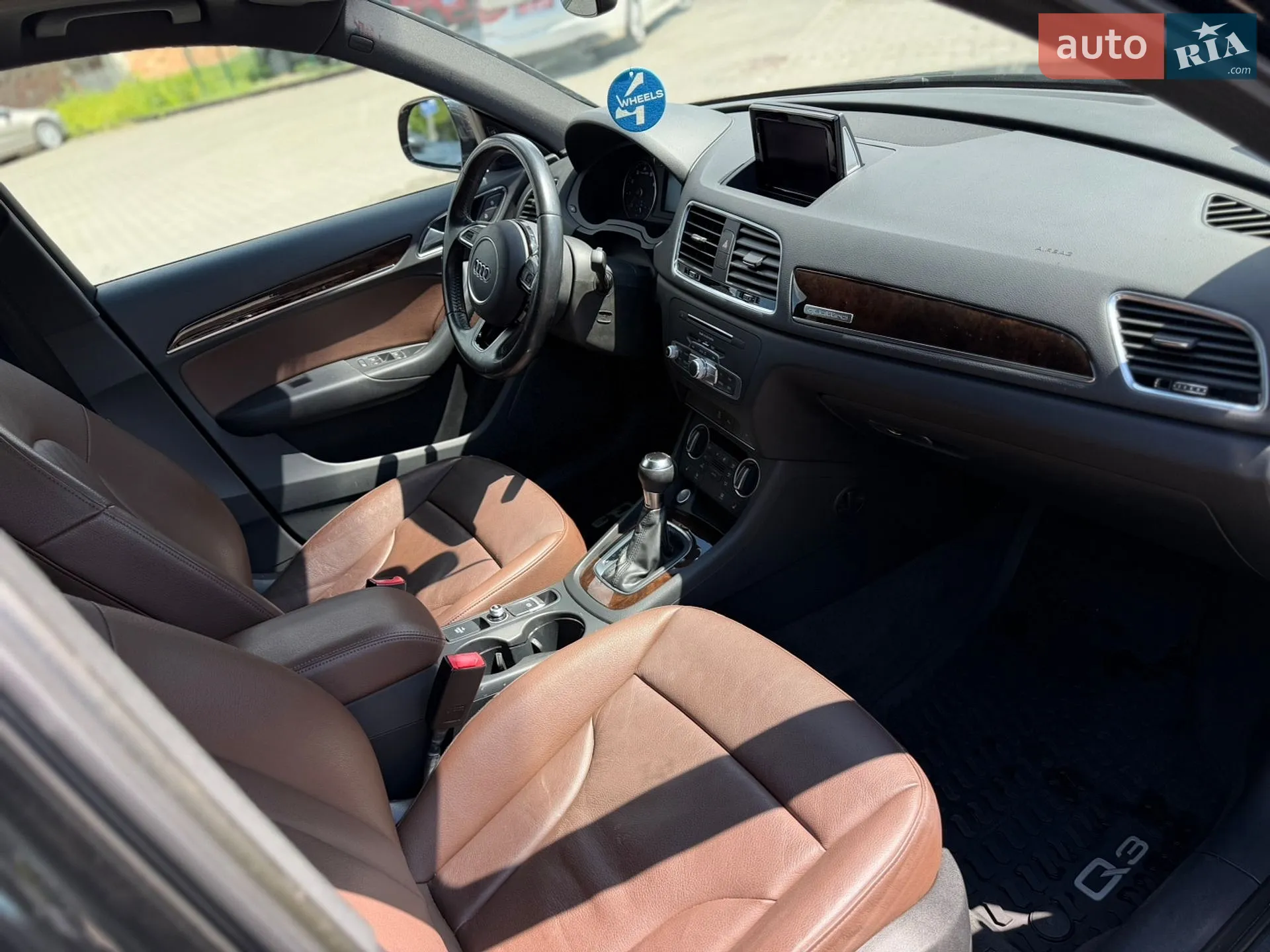 2017 Audi Q3 - мініатюра 11