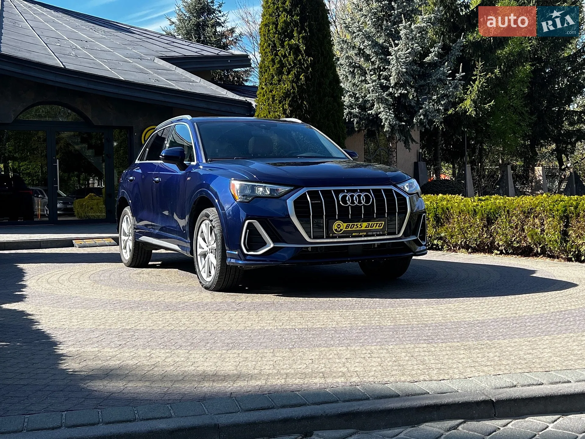 2022 Audi Q3 - фото 1