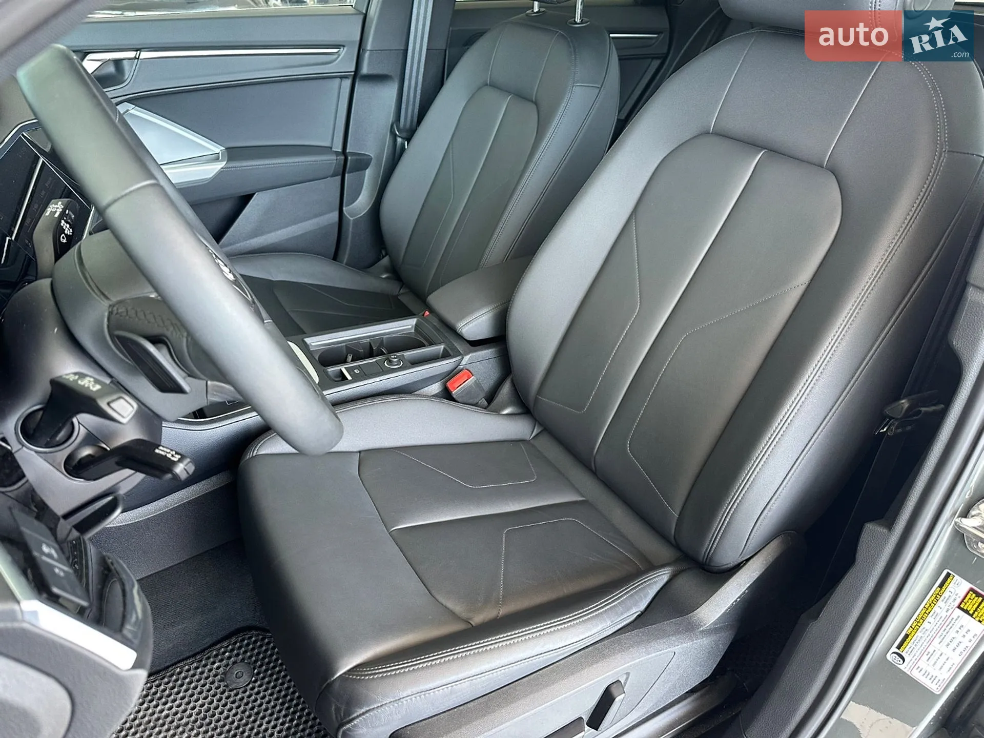 2025 Audi Q3 - мініатюра 12