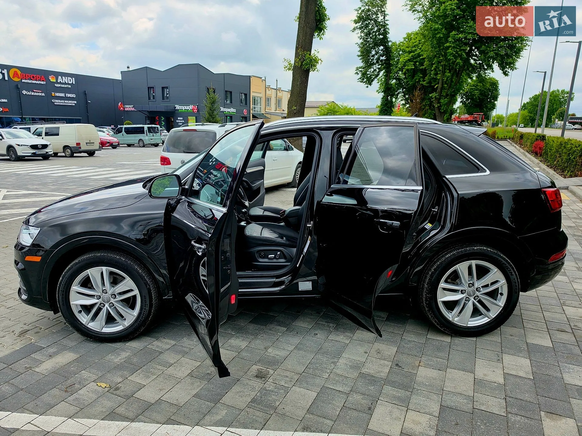 2017 Audi Q3 - мініатюра 15