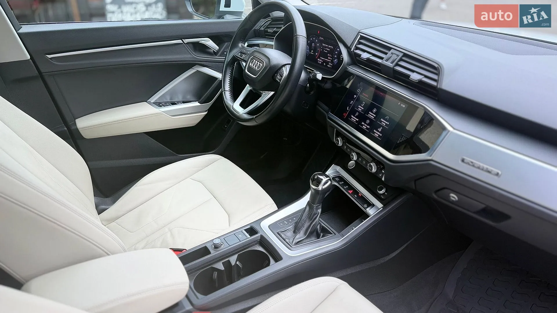 2019 Audi Q3 - мініатюра 23