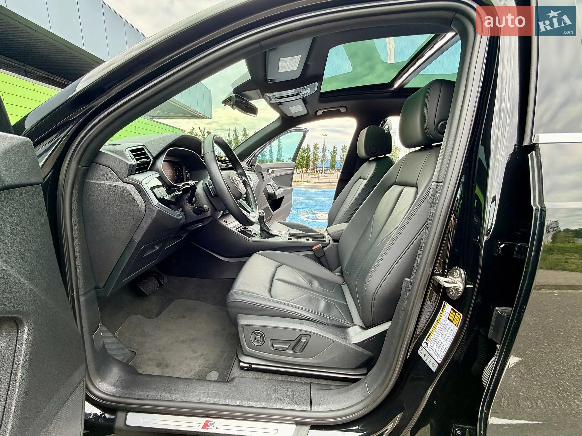 2024 Audi Q3 - мініатюра 31