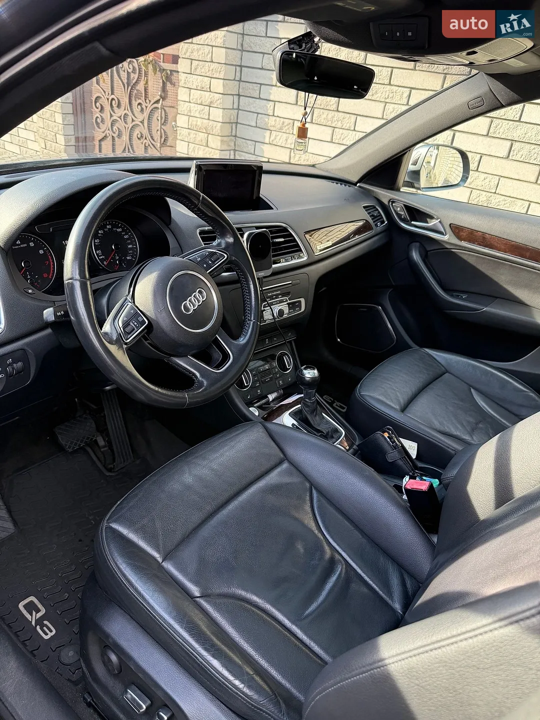 2016 Audi Q3 - мініатюра 3