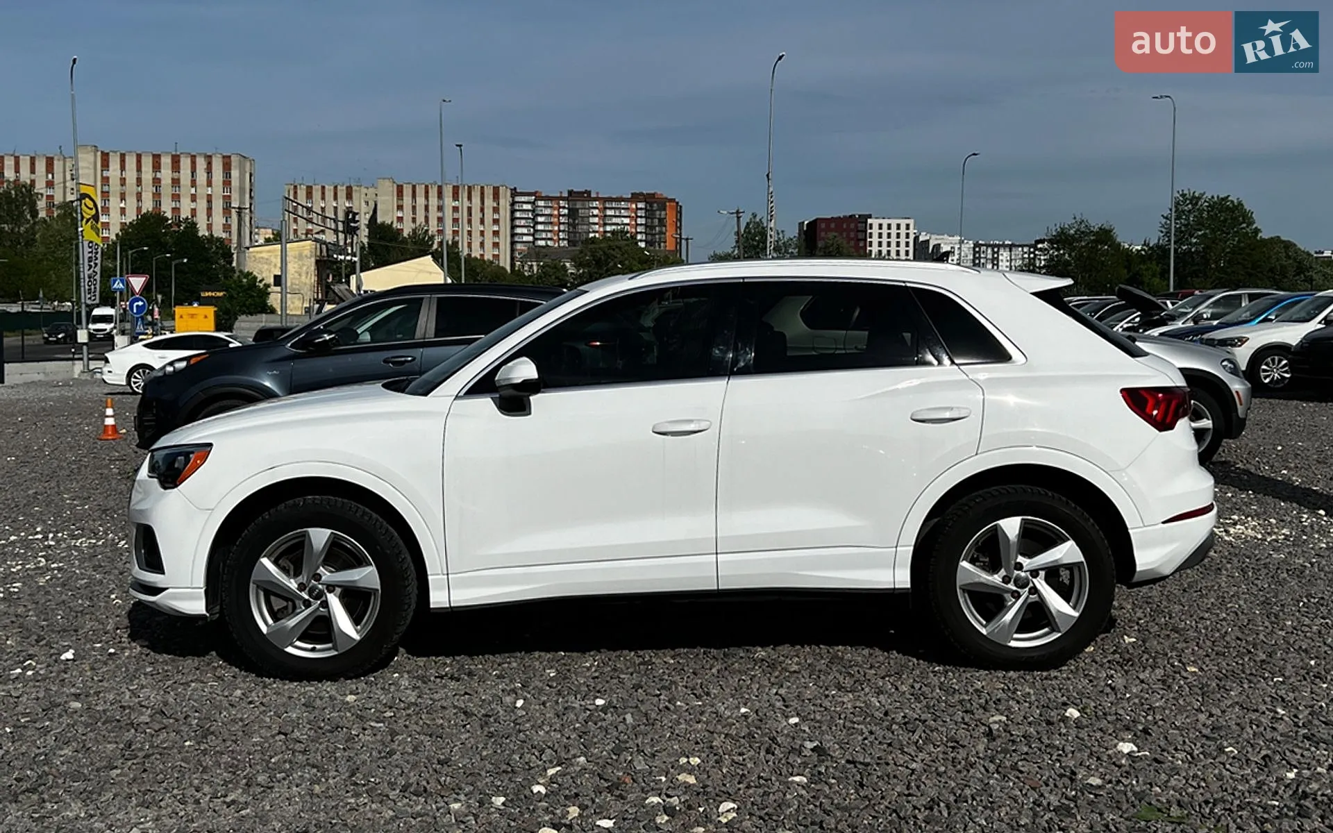 2019 Audi Q3 - мініатюра 4