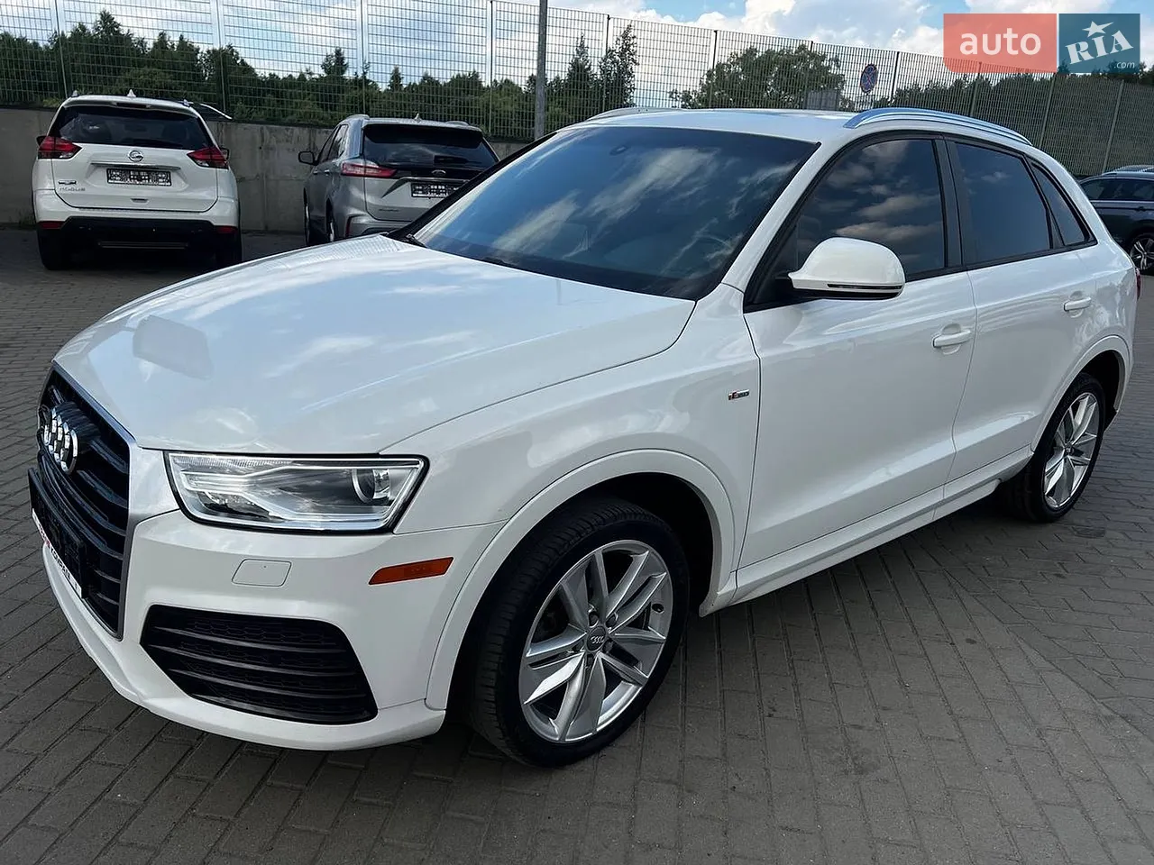 2018 Mitsubishi Outlander - мініатюра 13