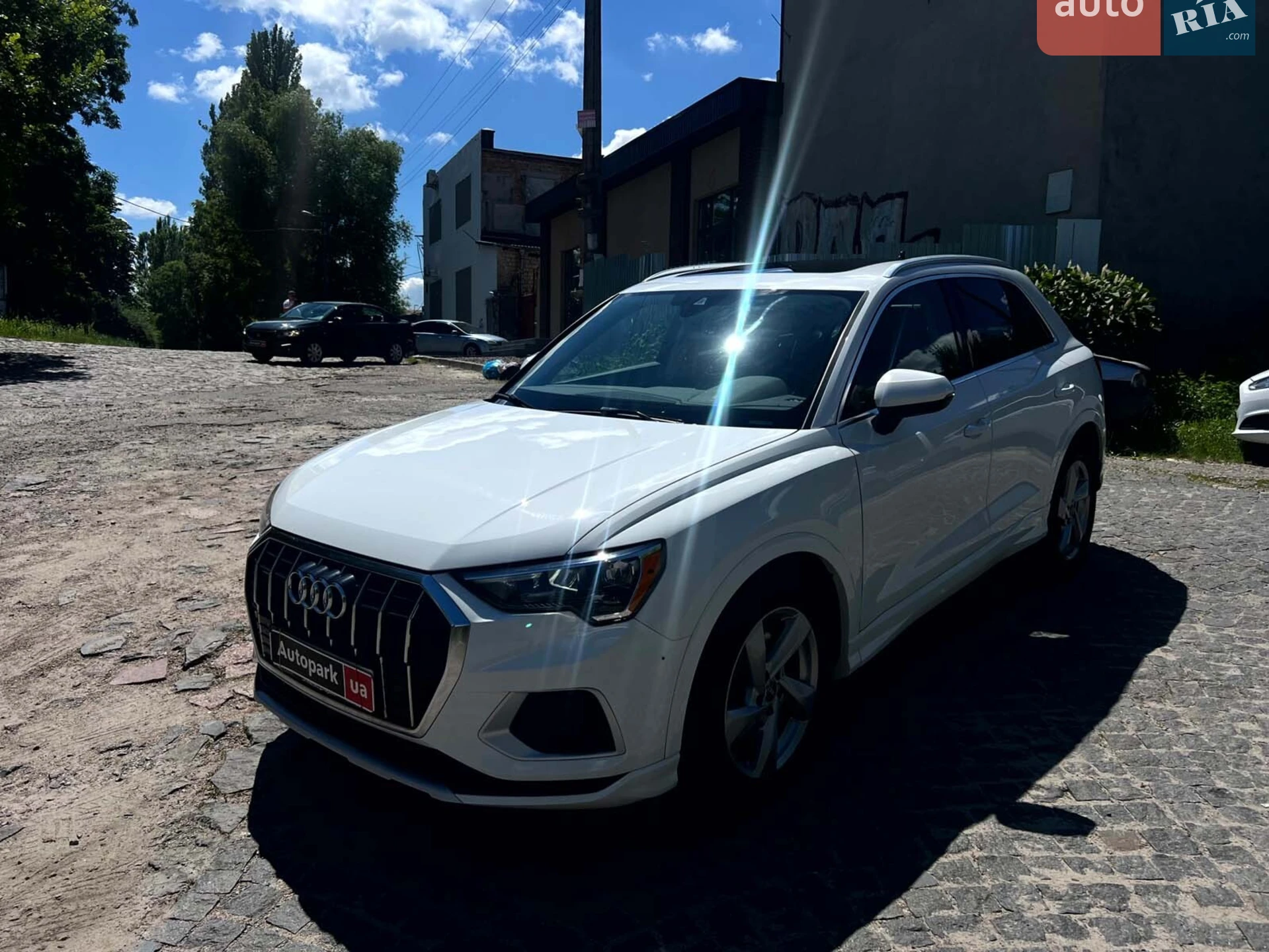 2019 Audi Q3 - фото 1
