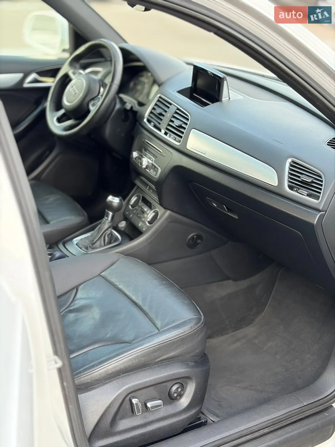 2016 Audi Q3 - мініатюра 10