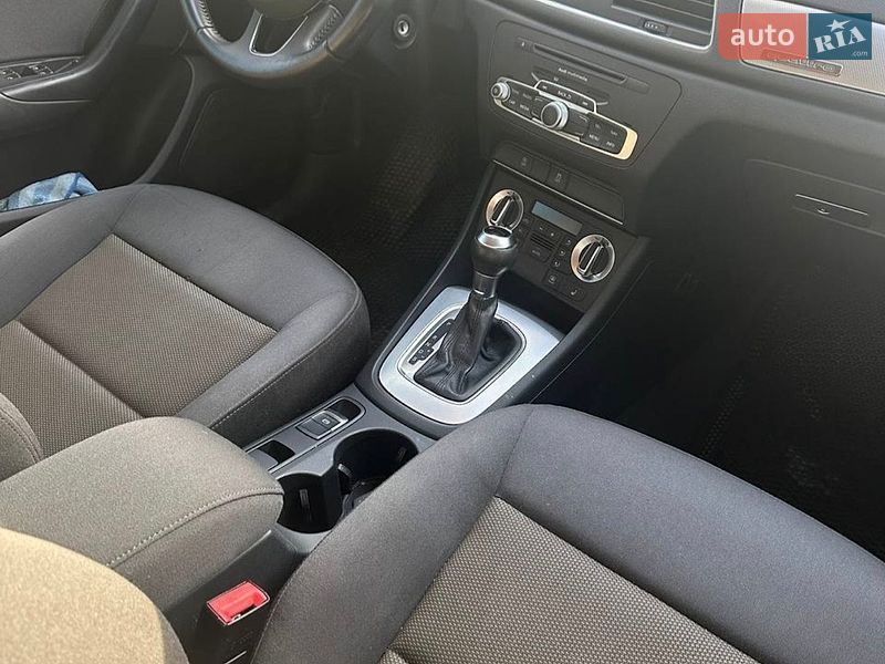 Внедорожник / Кроссовер Audi Q3 2012 в Запорожье
