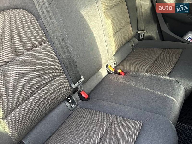 Внедорожник / Кроссовер Audi Q3 2012 в Запорожье