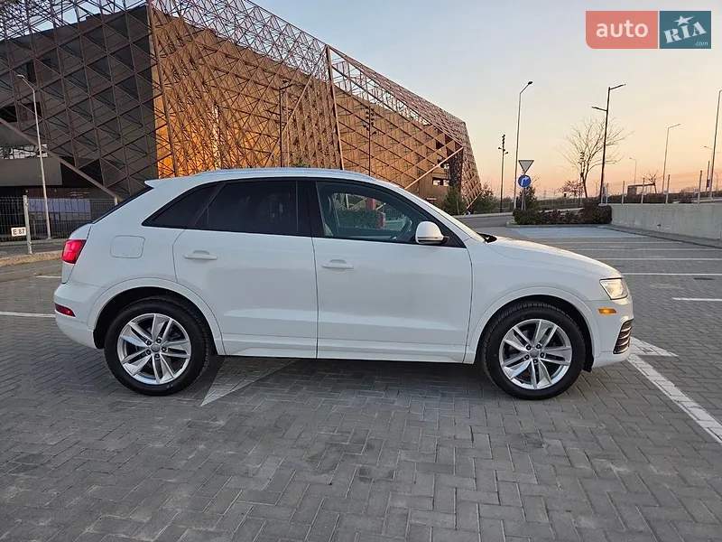 Audi Q3 2018 VIN WA1BCCFS3JR028182 фото оголошення 9 з 55