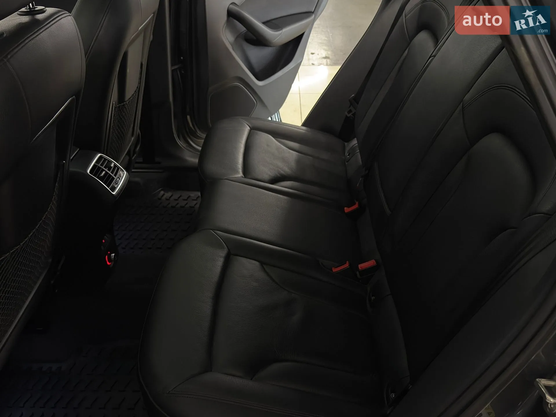 2018 Audi Q3 - мініатюра 22