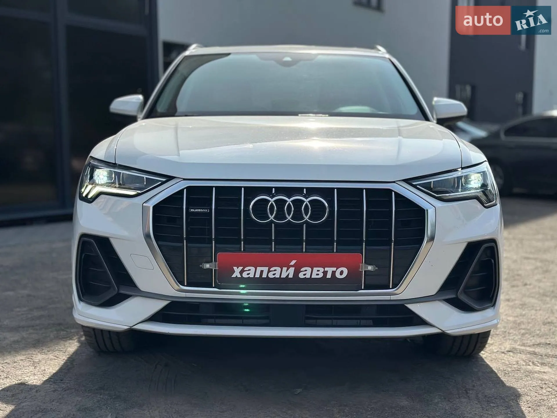 2019 Audi Q3 - мініатюра 2