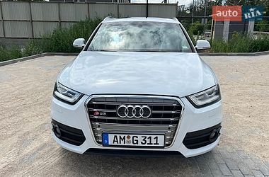 Позашляховик / Кросовер Audi Q3 2015 в Вінниці