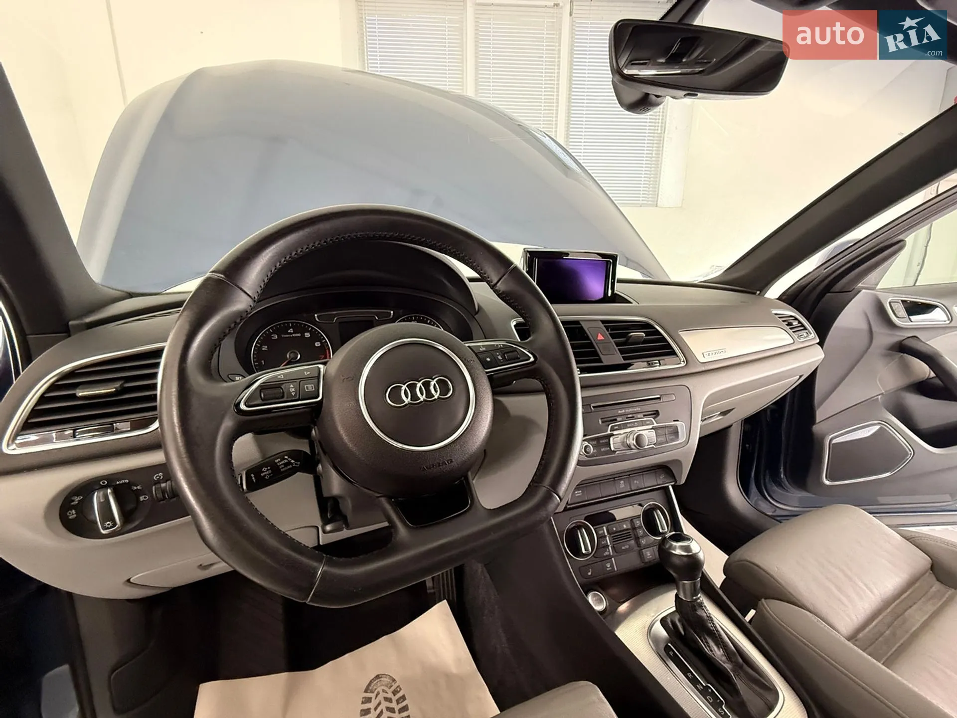 2017 Audi Q3 - мініатюра 44