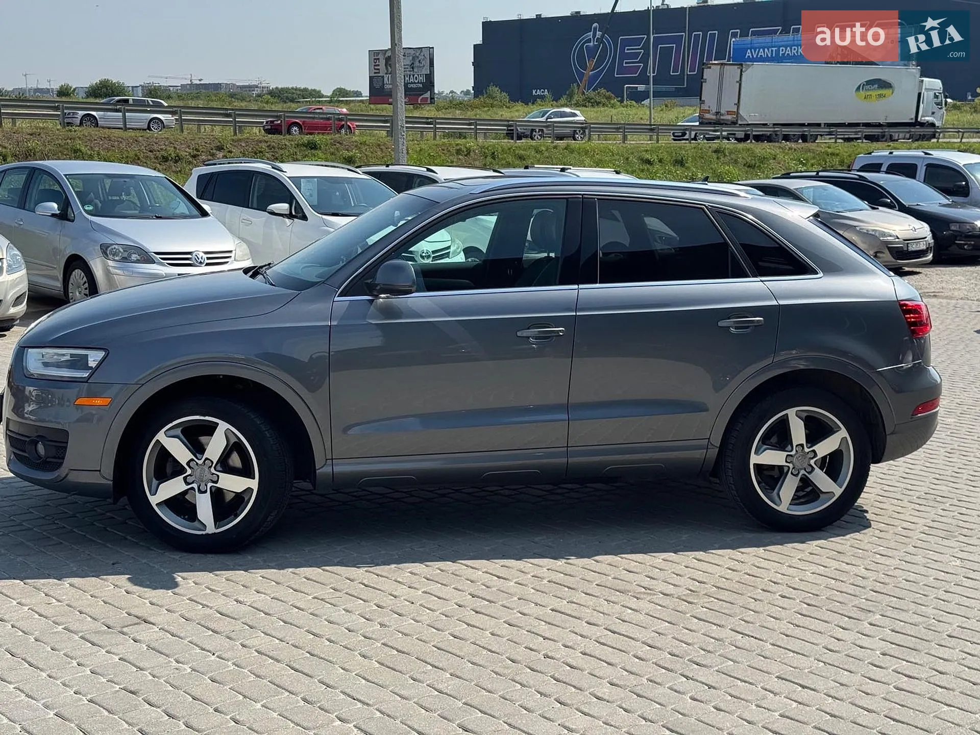 2014 Audi Q3 - мініатюра 3