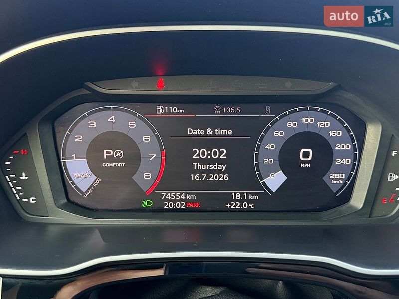Внедорожник / Кроссовер Audi Q3 2021 в Киеве