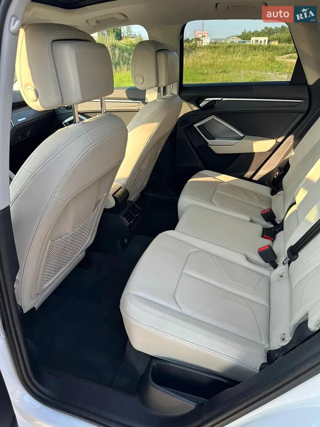 2019 Audi Q3 - мініатюра 17