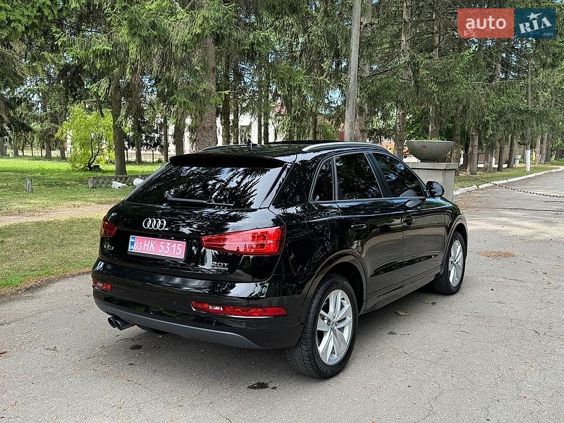 Внедорожник / Кроссовер Audi Q3 2017 в Умани