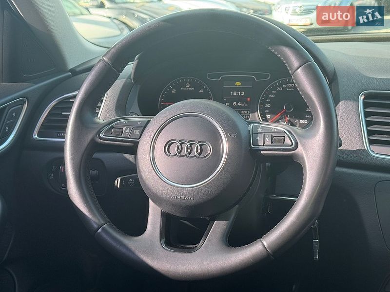 Внедорожник / Кроссовер Audi Q3 2012 в Стрые