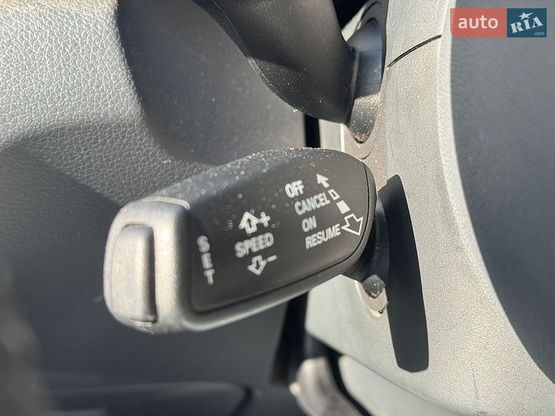 Внедорожник / Кроссовер Audi Q3 2012 в Стрые