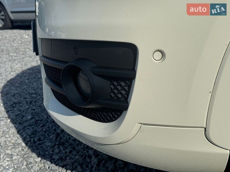 Внедорожник / Кроссовер Audi Q3 2012 в Стрые