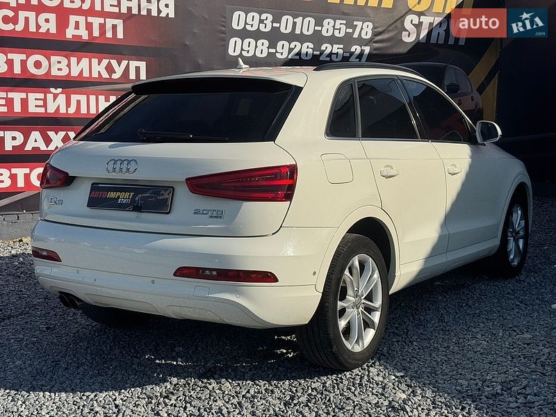 Внедорожник / Кроссовер Audi Q3 2012 в Стрые