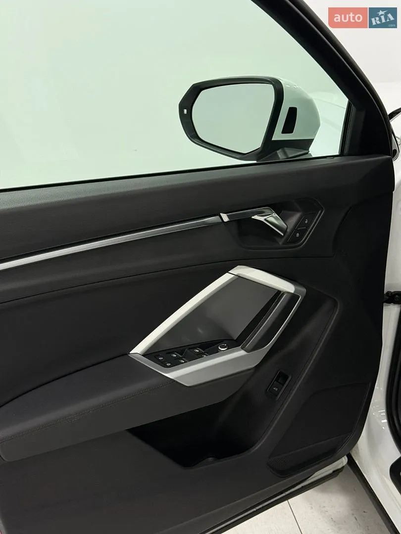 2019 Audi Q3 - мініатюра 12