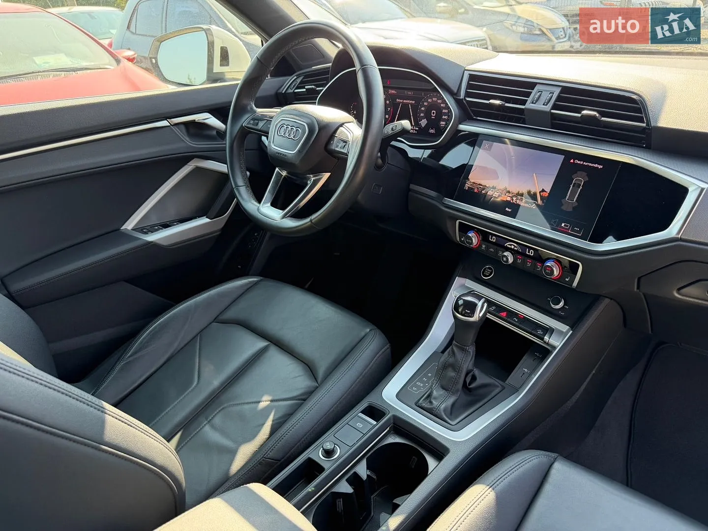 2022 Audi Q3 - мініатюра 32