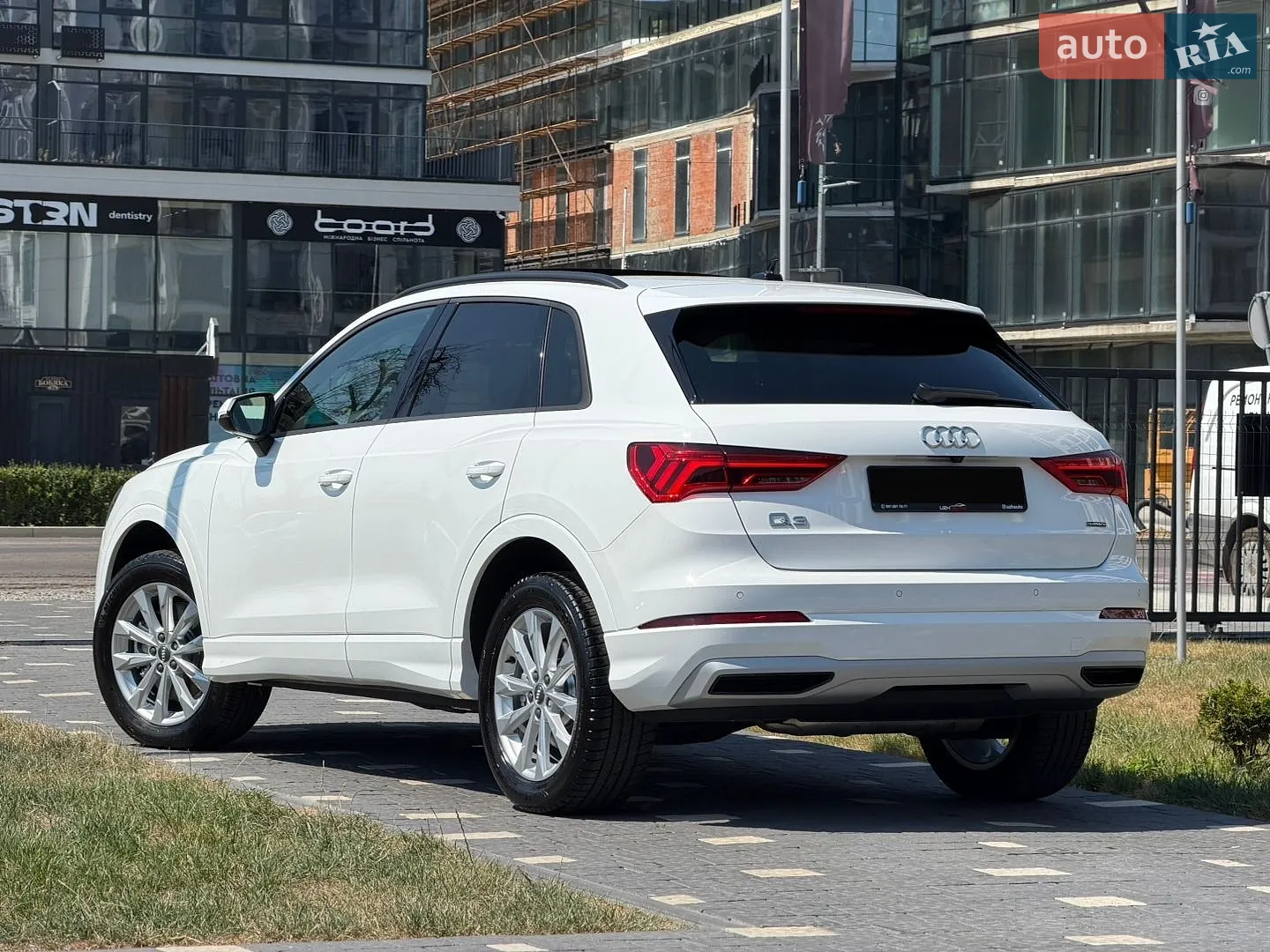 2019 Audi Q3 - мініатюра 13
