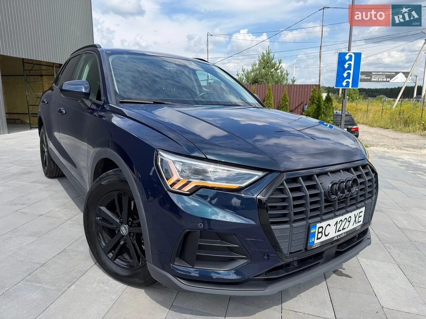 2019 Audi Q3 - мініатюра 2