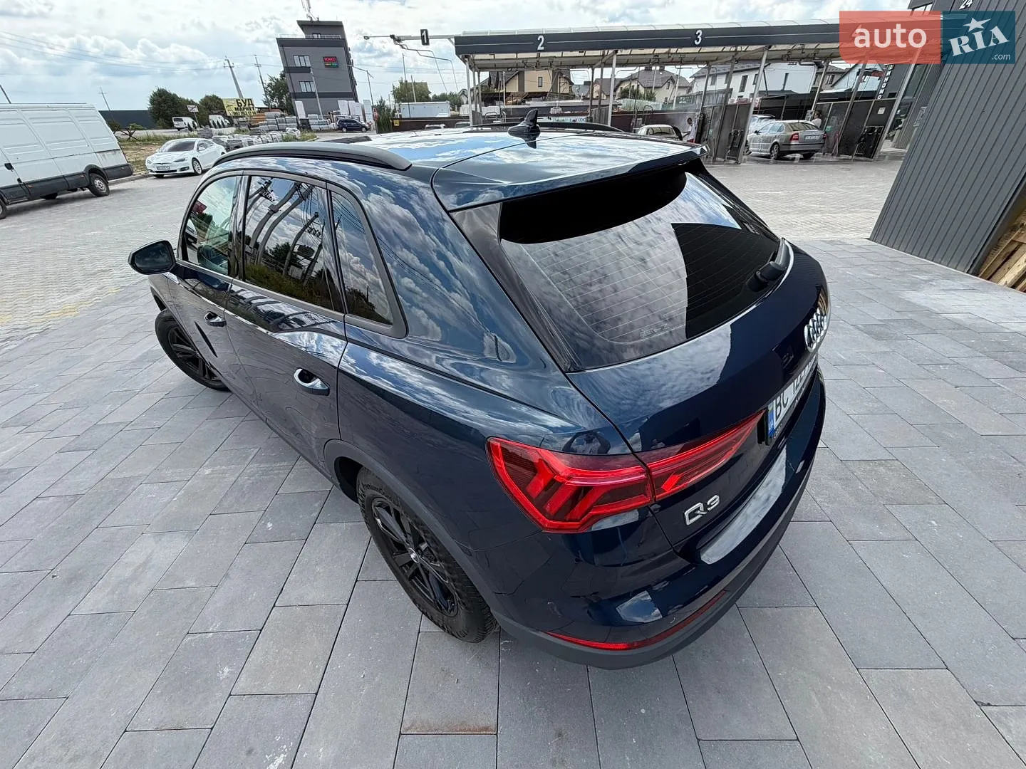 2019 Audi Q3 - мініатюра 9