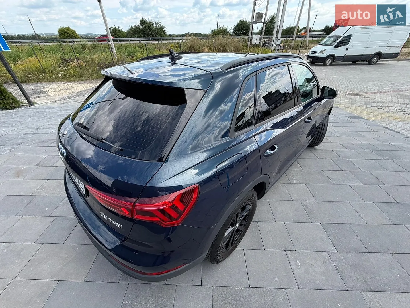 2019 Audi Q3 - мініатюра 10