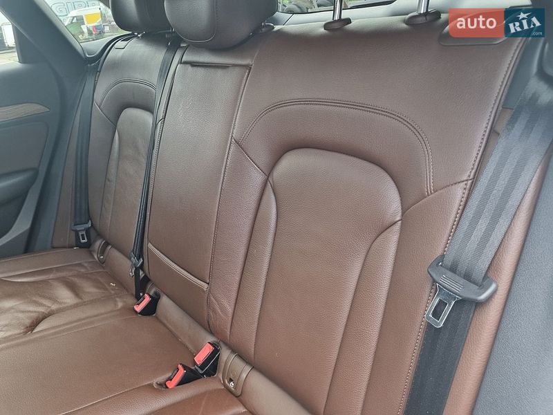 Позашляховик / Кросовер Audi Q3 2014 в Києві