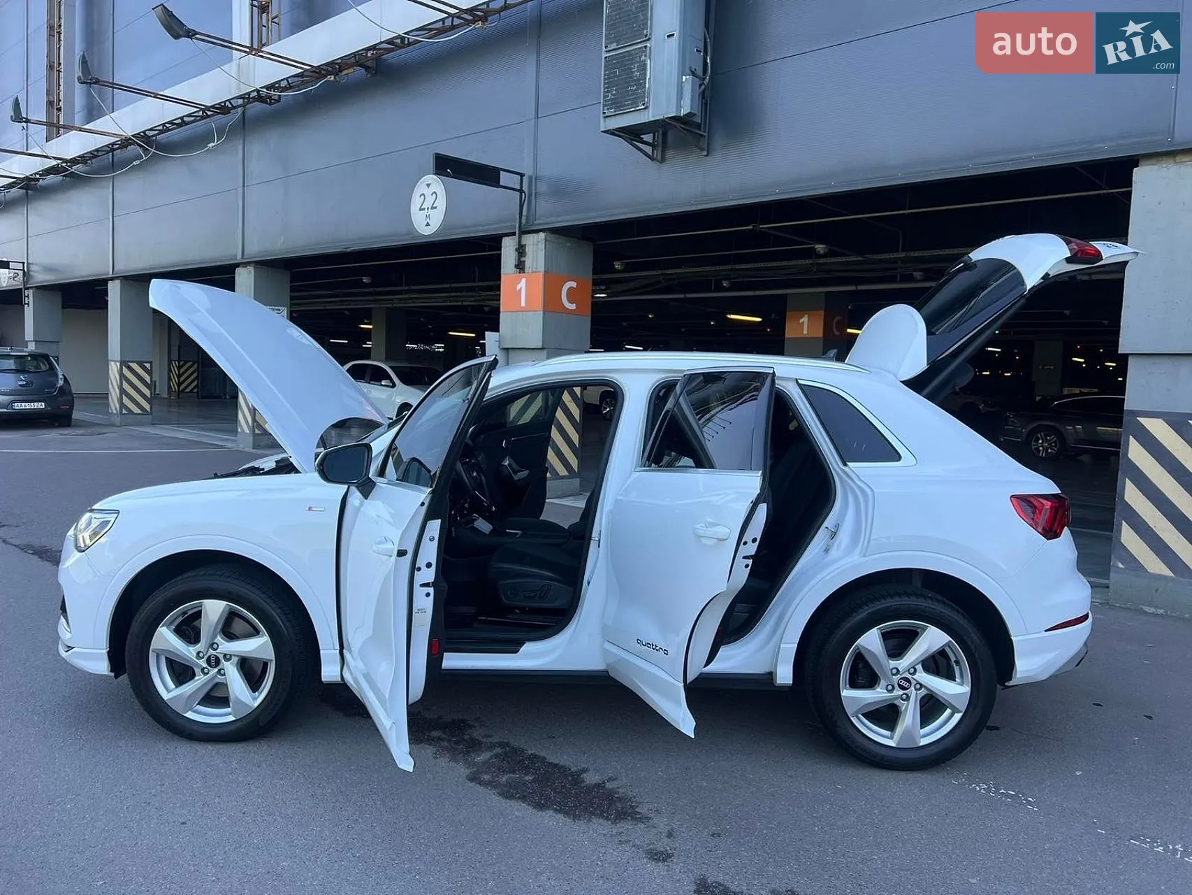 2020 Audi Q3 - мініатюра 23